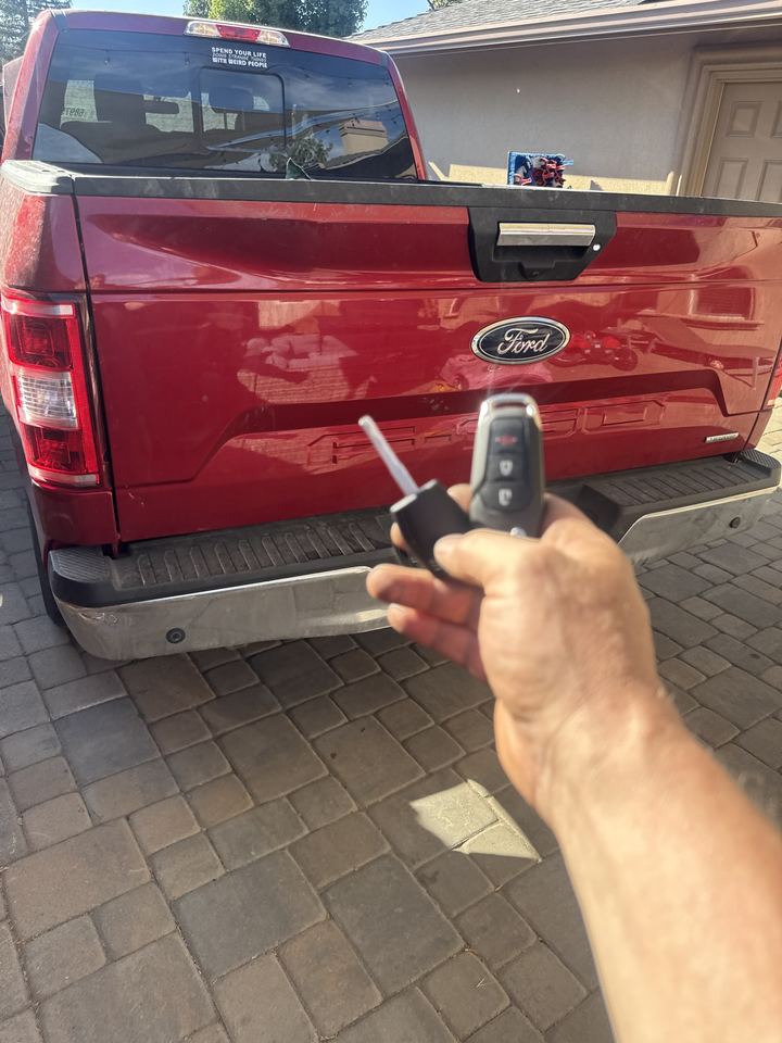 New Ford F-150 key fob and flip key